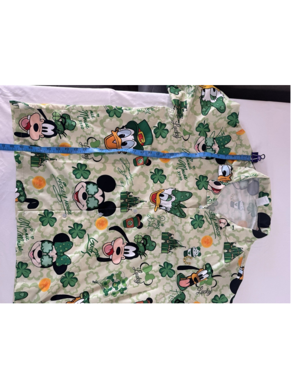 Disney St Patrick’s Day Button Up Shirt Mickey Minnie Green L Unisex - Picture 5 of 6
